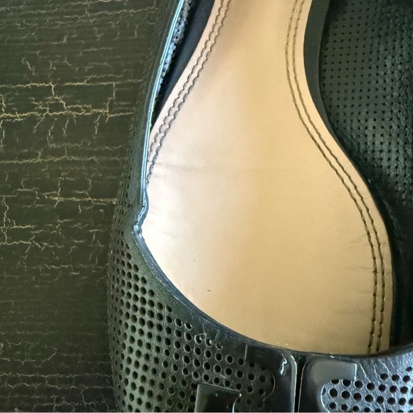 Tory Burch Black Flats with Iconic Medallion - Picture 8 of 14